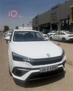 MG 5 Plus